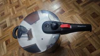 Olla a presión Magefesa 7.5L