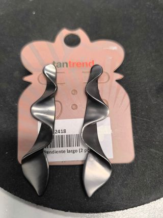 Pendientes largos plateados Tantrend