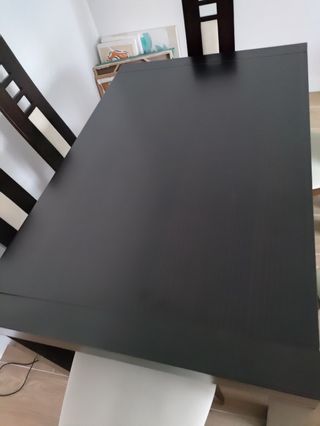 Mesa de comedor y 6 sillas