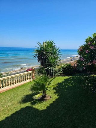 Casa en alquiler en El Faro de Calaburra - Chaparral en Mijas