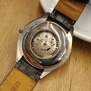 Reloj C&C Automático