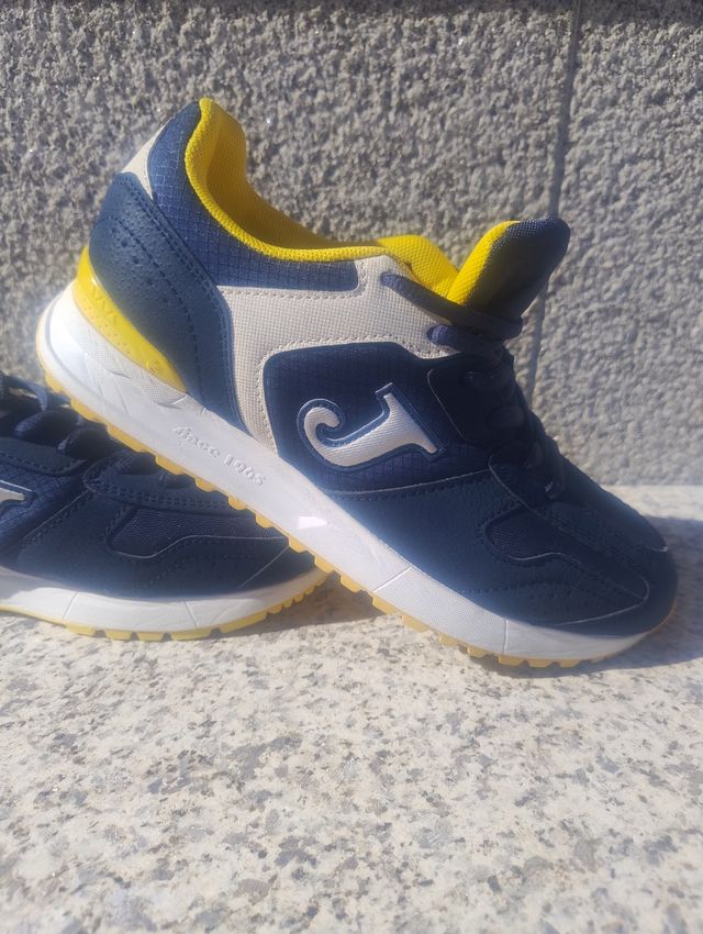 Zapatillas Joma Azul y Amarillo 38  sin estrenar 