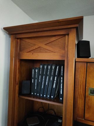 Mueble de salón de madera