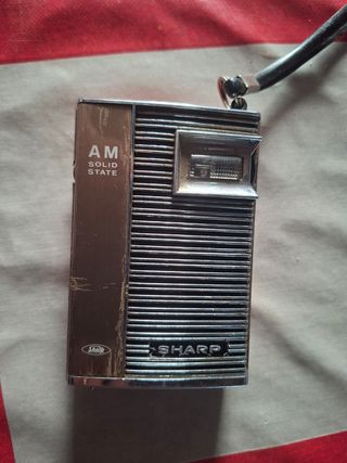 Radio AM Sharp Vintage
