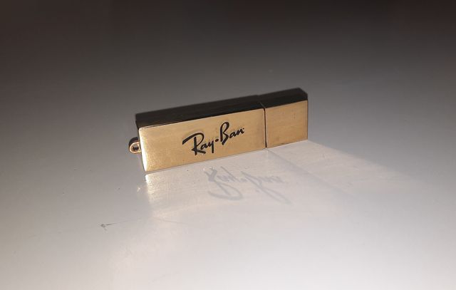 Chiavetta USB Ray-Ban 1GB Pendrive