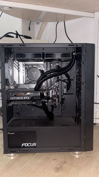 PC Gaming Alto Rendimiento (Sigue garantía)