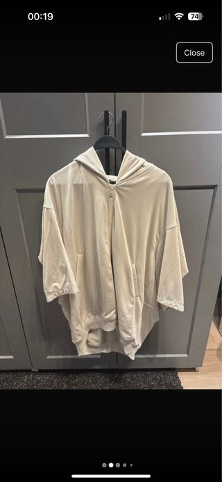 Sudadera Y-3 Beige con Estampado de Leopardo
