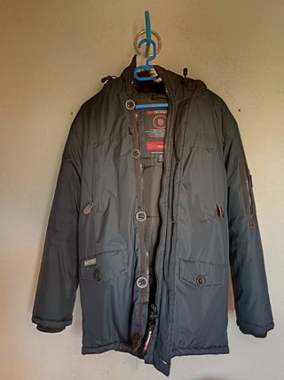 Abrigo Norway Talla S Negro