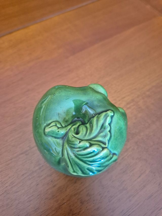 Posacenere originale in ceramica verde