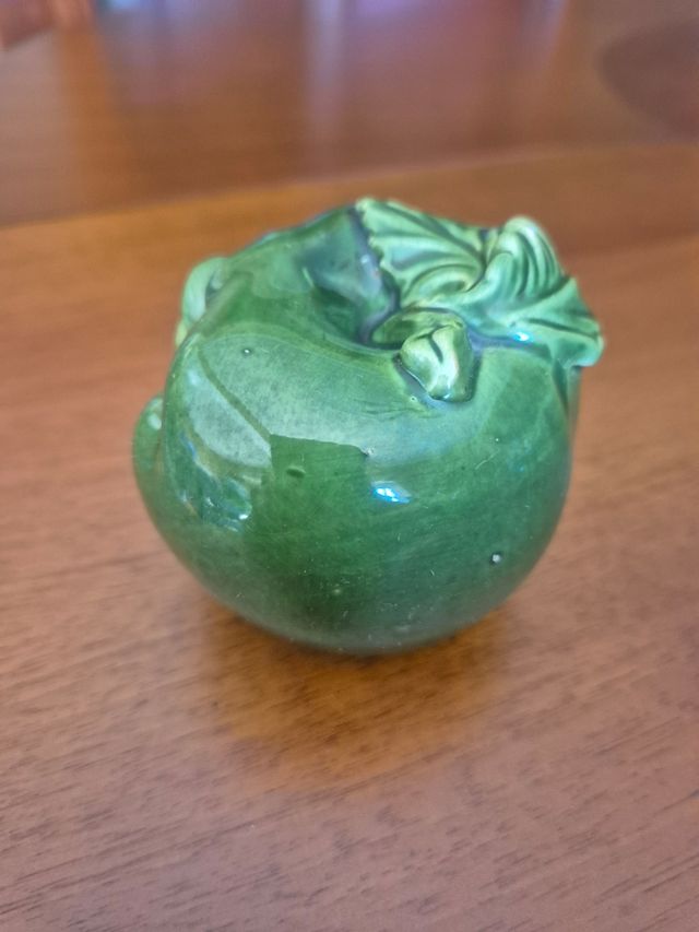 Posacenere originale in ceramica verde