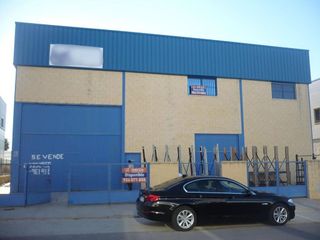 Nave industrial en venta en Bollullos de la Mitación