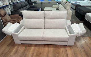Sofá cama italiano. NUEVO DE FÁBRICA