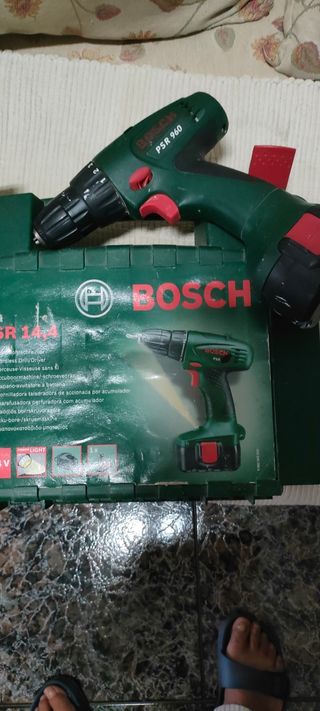 Taladro Bosch PSR 960 (sin cargador)