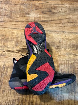 Zapatillas Air Jordan 37 Raptors