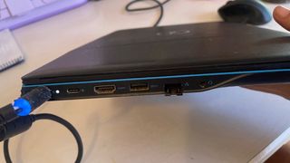 Portátil Gaming Dell G3-15 Negro
