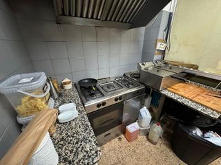 Local comercial en venta en El Castell-Poble Vell en Castelldefels