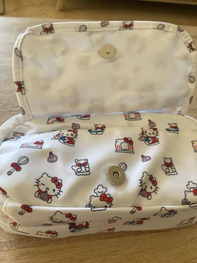 Estuche Hello Kitty 