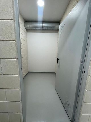 Local comercial en venta en El Castell-Poble Vell en Castelldefels