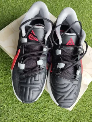 Nike Giannis Zoom Freak 5 Talla 44.5