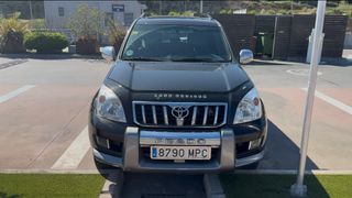 TOYOTA Land Cruiser 4.0 VVTi VX Auto 5p.