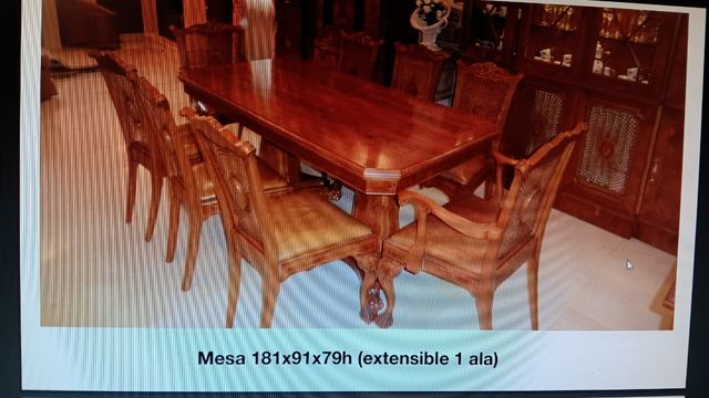 Mesa de comedor extensible con 8 sillas