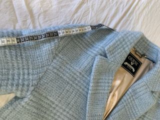 Abrigo oversize Guess cuadros azul claro