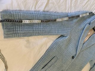 Abrigo oversize Guess cuadros azul claro