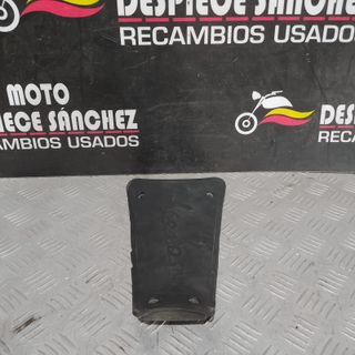 Tapa Batería Vespa Primavera 50 2015