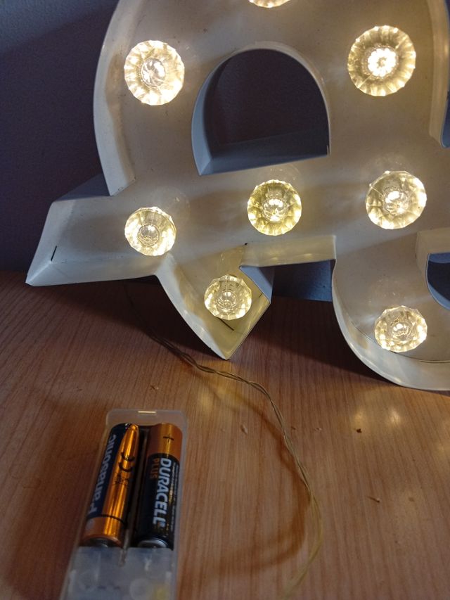 Letra LED Decorativa