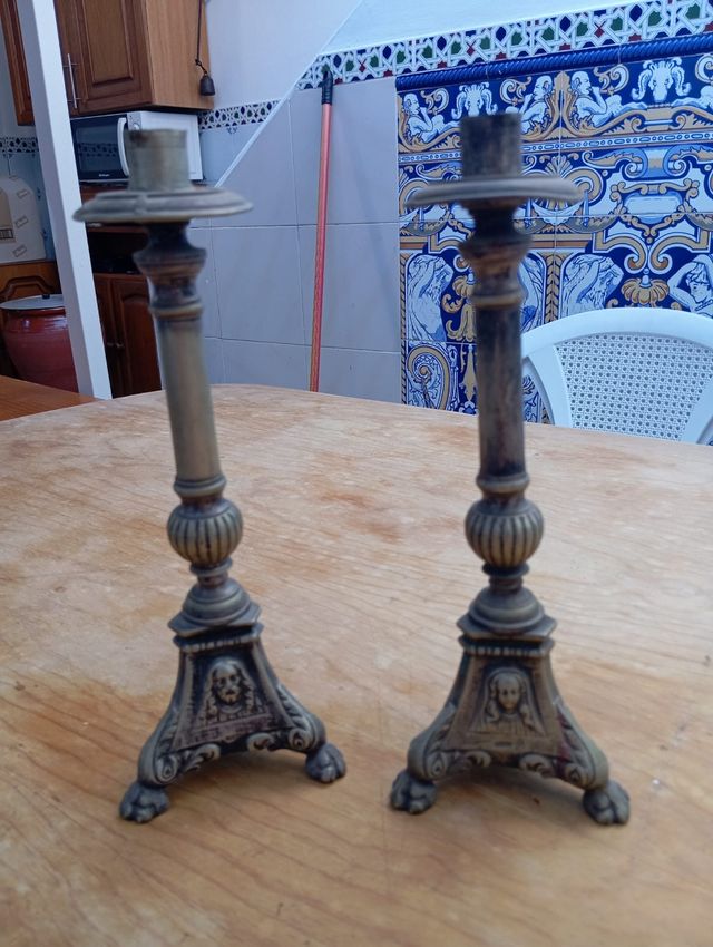 Candelabros antiguos de plata