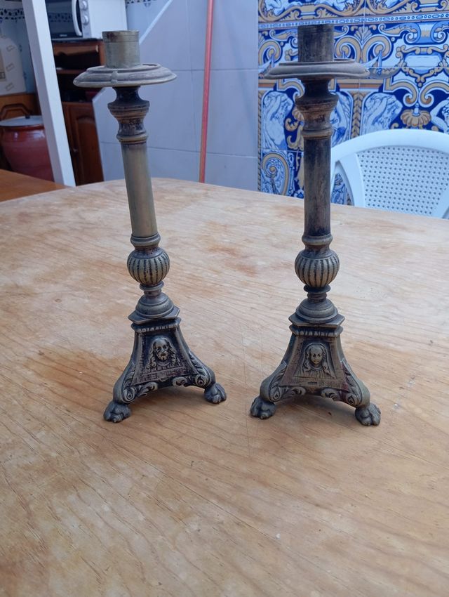 Candelabros antiguos de plata