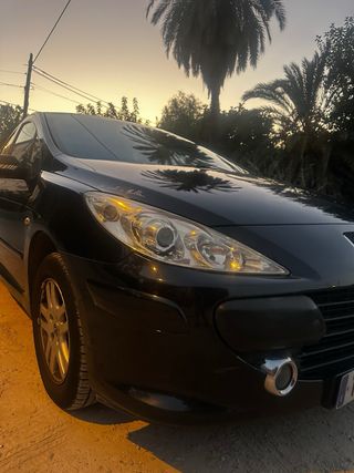 Peugeot 307 2004