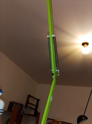 Lampada da tavolo verde metallo