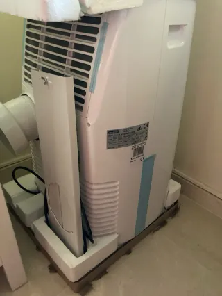 Aire Acondicionado Portátil De'Longhi Pinguino