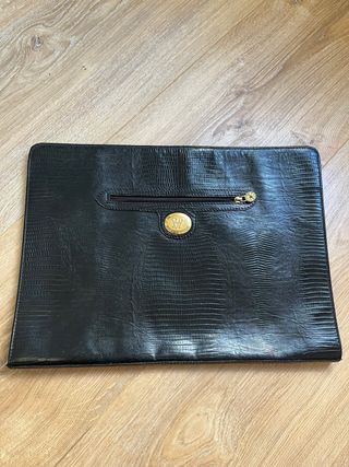 Carpeta de cuero negra para portátil