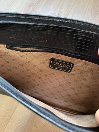 Carpeta de cuero negra para portátil