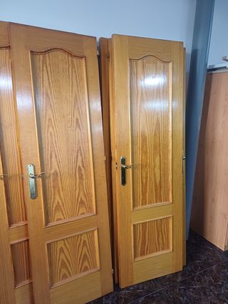 Puertas de madera maciza para Julio