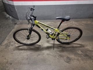 Bicicleta de Montaña Amarilla