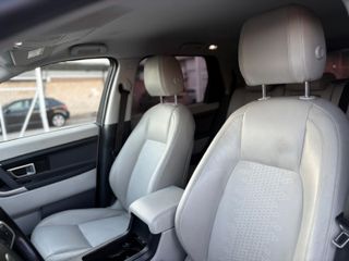 Land Rover Discovery Sport 2015