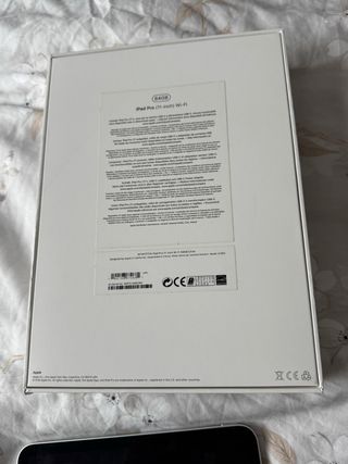 Apple iPad Air Plata con Apple Pencil y funda 