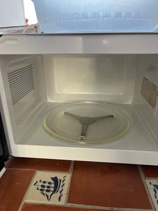 Microondas Carrefour Galan 17L Blanco