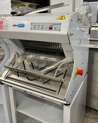 CORTADORA DE PAN - ROLLMATIC