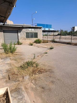 Nave industrial en venta en Algorós - El Derramador en Elche