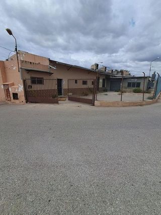 Nave industrial en venta en Algorós - El Derramador en Elche
