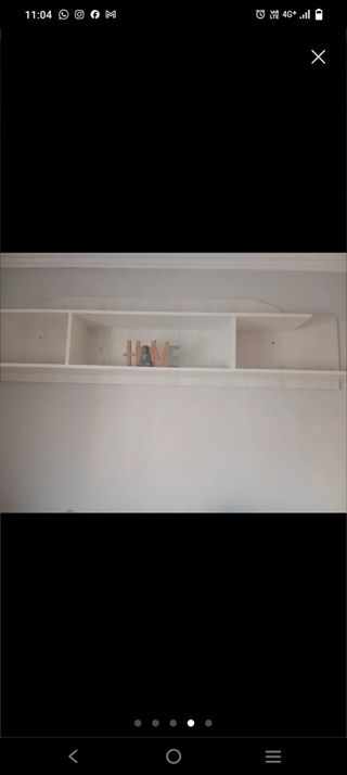 Estantería habitación