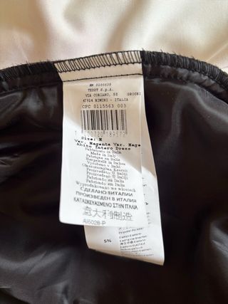 Vestito Rinascimento floreale nero multicolor