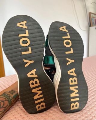 Sandalias Bimba y Lola deportivas