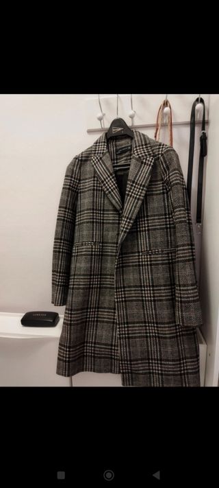 Abrigo fino Zara cuadros gris
