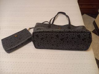 Pack Bolso, Neceser y Pañuelo Tous