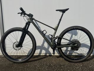 Bicicleta Berria Mako 8.1 Green Jungle 2024